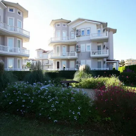 Olympias Court Dd